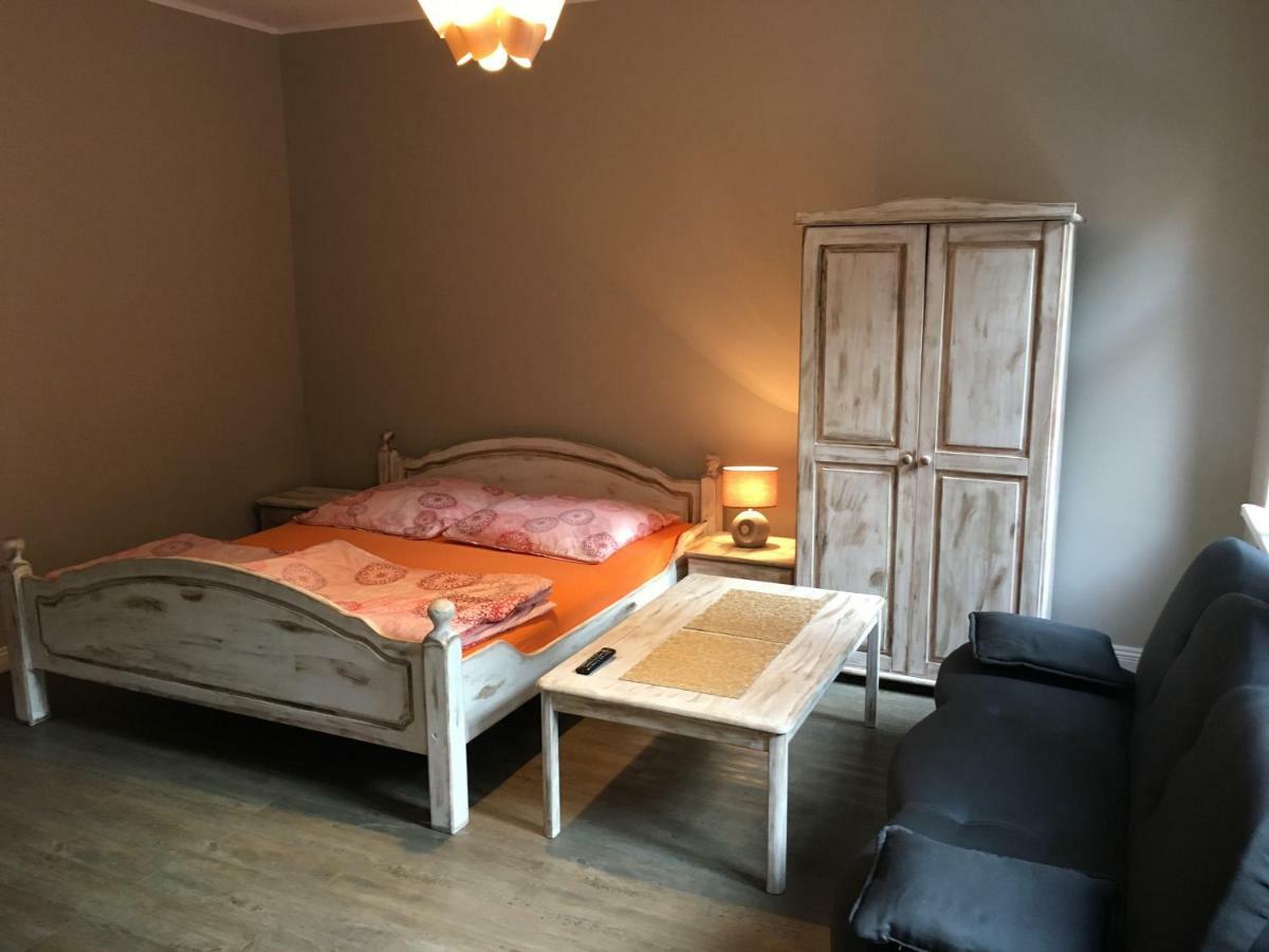 Kawalerka Fredry 3/12 Poznań Exterior foto